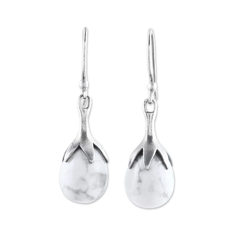 Echte Howlith- und Sterlingsilber-Tropfenohrringe aus Indien, handgefertigte Edelstein-Silberohrringe, Alltagsschmuck, Geschenk für sie
