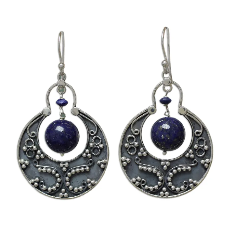 Handgefertigte Ohrringe aus Sterlingsilber und Lapislazuli Designer-Ohrringe für Frauen Handgemachte Silberohrringe Schmuckgeschenke Artikel Geschenk für Sie und Mama