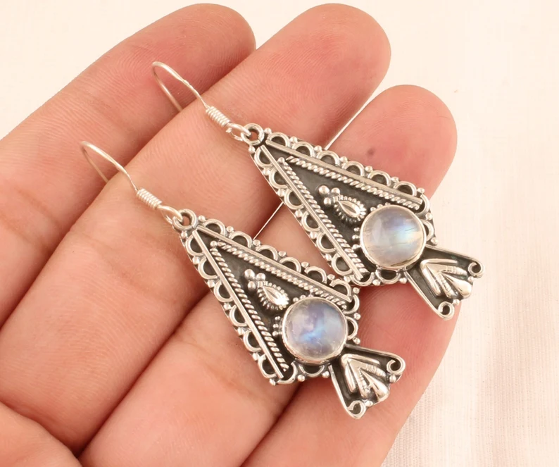 Regenbogen-Mondstein Massive 925 Sterling Silber Boho Ohrringe für Damen Handgemachte Silber Gravierte Ohrringe als Geschenke Edelsteinohrringe