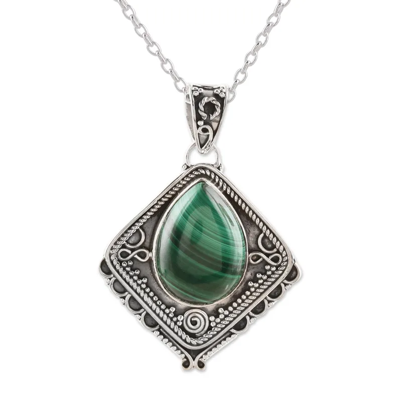 Green Kite 925 Sterling Silber und Malachit Anhänger Halskette Handgemachter böhmischer Schmuck Geschenk für Mama & sie Valentinstagsgeschenk