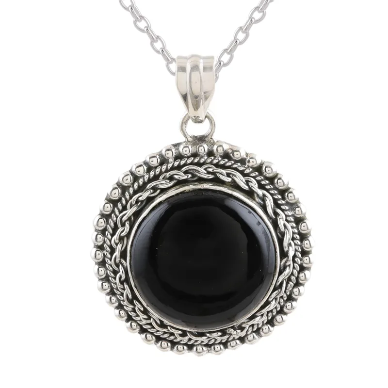 Schwarzer Onyx Nacht fällt Anhänger Halskette 925 Sterlingsilber Zarte Halskette Böhmischer Schmuck Geschenk für Mama & Sie