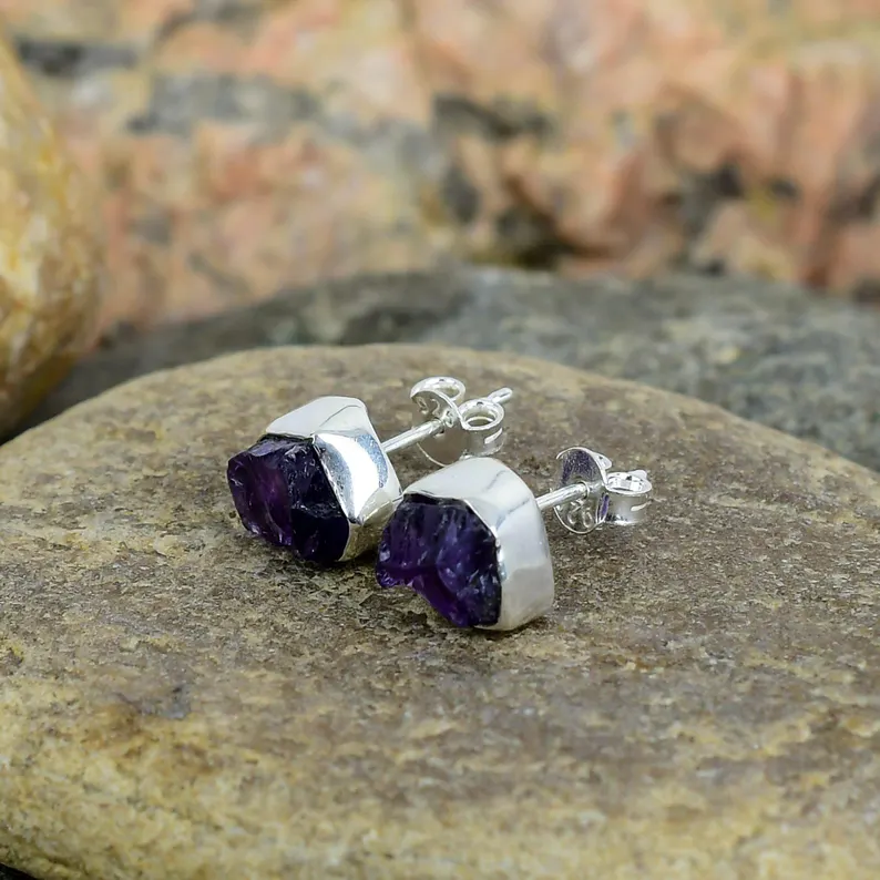 Ruwe Amethist Oorknoppen in Zilver Handgemaakte Natuurlijke Edelsteen Sieraden Februari Geboortesteen Cadeau Boho Sterling Zilveren Oorknoppen