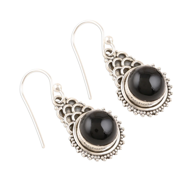 Ohrringe aus schwarzem Onyx, gefasst in 925er Sterlingsilber, handgefertigte Damenohrringe, Geschenke für Mutter und ihre Bohemian-Schmuck
