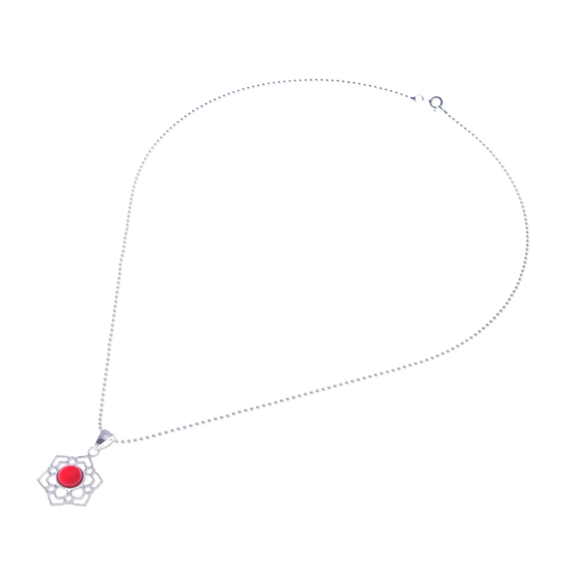 Blumenförmige natürliche Karneol-Anhänger-Halskette aus 925er Sterlingsilber, Geburtsstein Juli, zarte Anhänger-Halskette, Geschenk, böhmische Halskette
