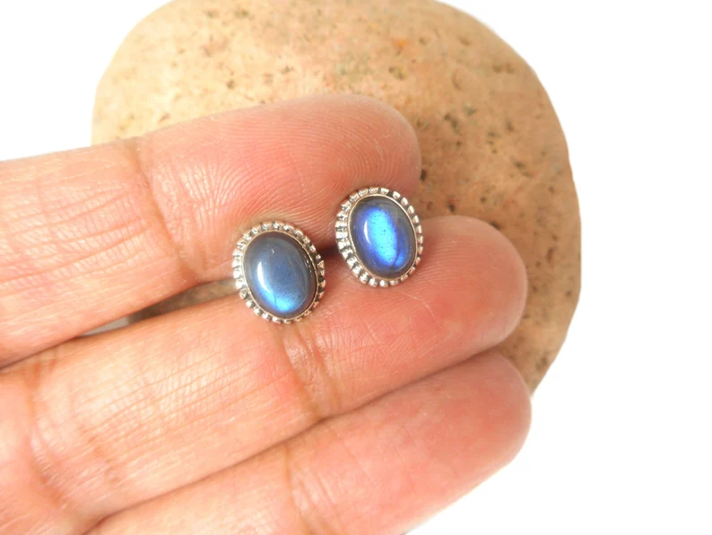 Ovale Labradoriet Knop Oorbellen 925 Sterling Zilver Boho Oorbellen Edelsteen Knop Oorbellen Zilveren Knop Oorbellen Handgemaakt Cadeau Voor Haar