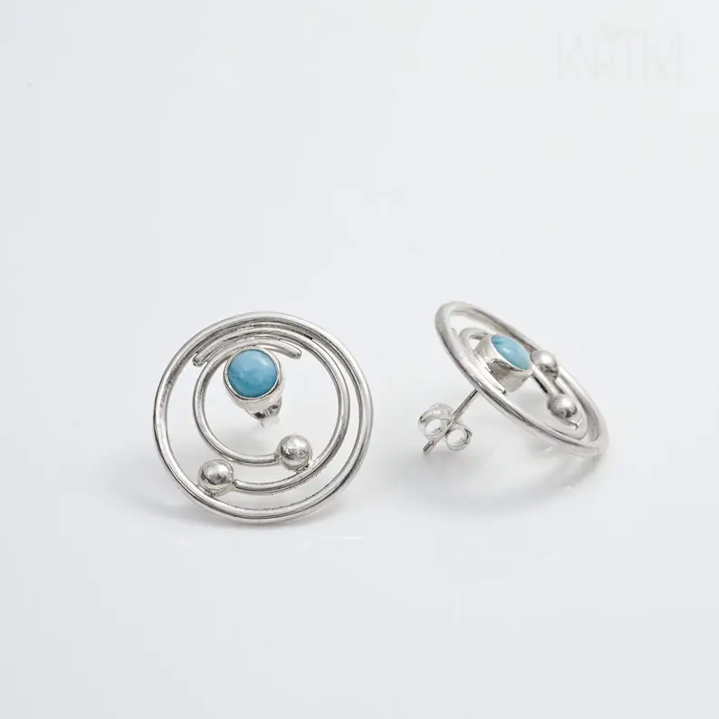 Runde Larimar-Edelstein 925er Sterlingsilber-Ohrstecker Designer-Ohrstecker Natur-Edelstein-Ohrringe Handgemachte Ohrringe