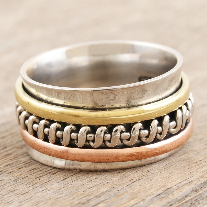 Verknoteter Sterlingsilber-Messing- und Kupfer-Meditations-Spinnerring Handgemachter Ring Silberschmuck Böhmischer zierlicher Ring Geschenk für sie Geschenkartikel
