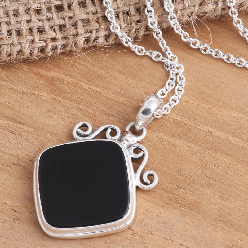 Swirls and Curls 925 Sterling Silber und Onyx Anhänger Halskette Anhänger Halskette Zarte Halskette Bohemian Schmuck Perfektes Geschenk für Sie