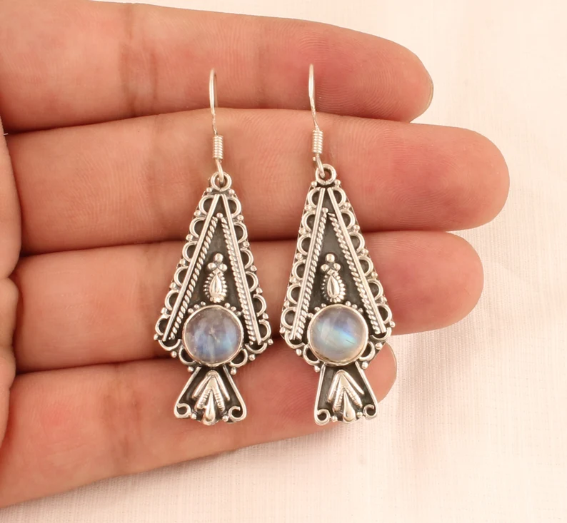Regenbogen-Mondstein Massive 925 Sterling Silber Boho Ohrringe für Damen Handgemachte Silber Gravierte Ohrringe als Geschenke Edelsteinohrringe