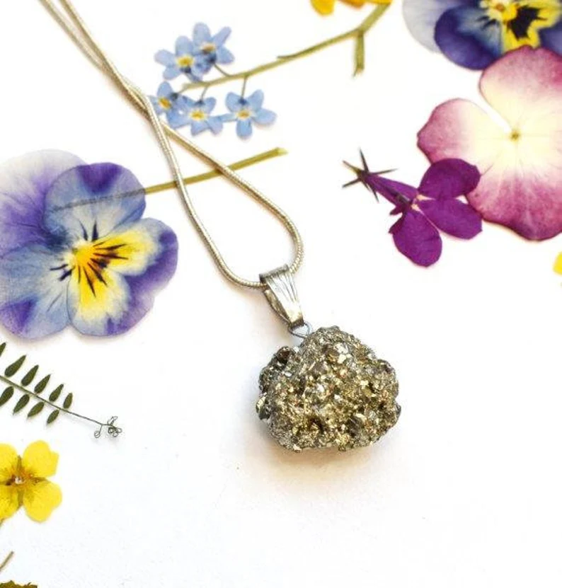 Pyrit-Kristall-Halskette-Anhänger, wunderschönes natürliches Edelstein-Geschenk & Silberkette 925 Sterling Silber