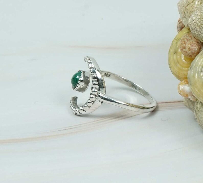 Grüner Malachit 925 Sterlingsilber Edelstein Verstellbarer Ring Halbmond Designerring Runder Ring Handgemachter Schmuck Geschenk für Sie