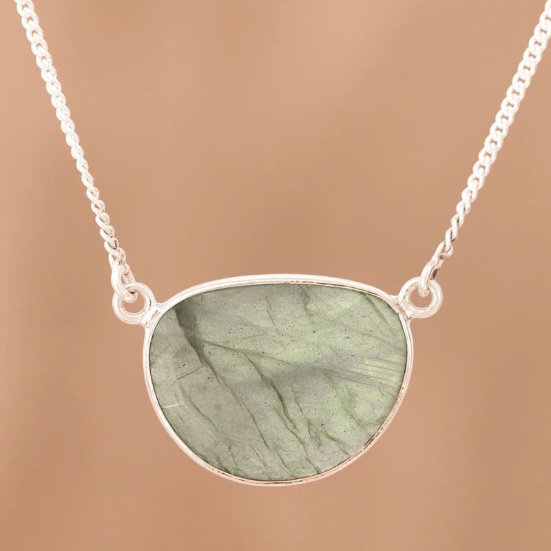Echte Labradorit-Anhänger-Halskette 925 Sterling Silber Schmuck Zierlicher Labradorit-Schmuck Geschenk für Sie & Ehefrau