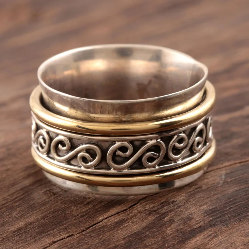 Sterlingsilber- und Messing-Spinner-Ring aus Indien Handgefertigter Ring Silberschmuck Böhmischer zarter Ring Geschenk für sie Geschenkidee