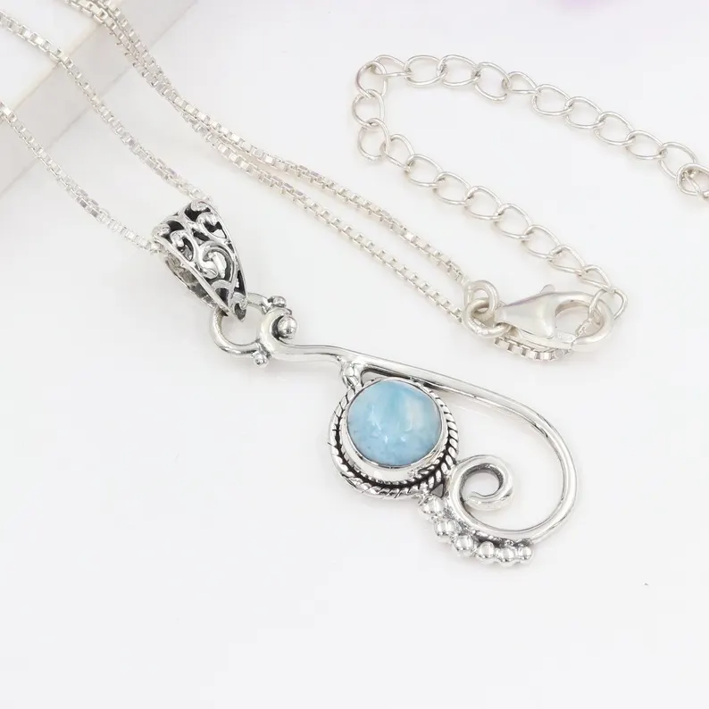 Larimar Halskette, massive Silberkette, handgefertigte Halskette, Edelstein-Halskette, Statement-Anhänger, Geburtsstein-Halskette, bestes Geschenk für sie