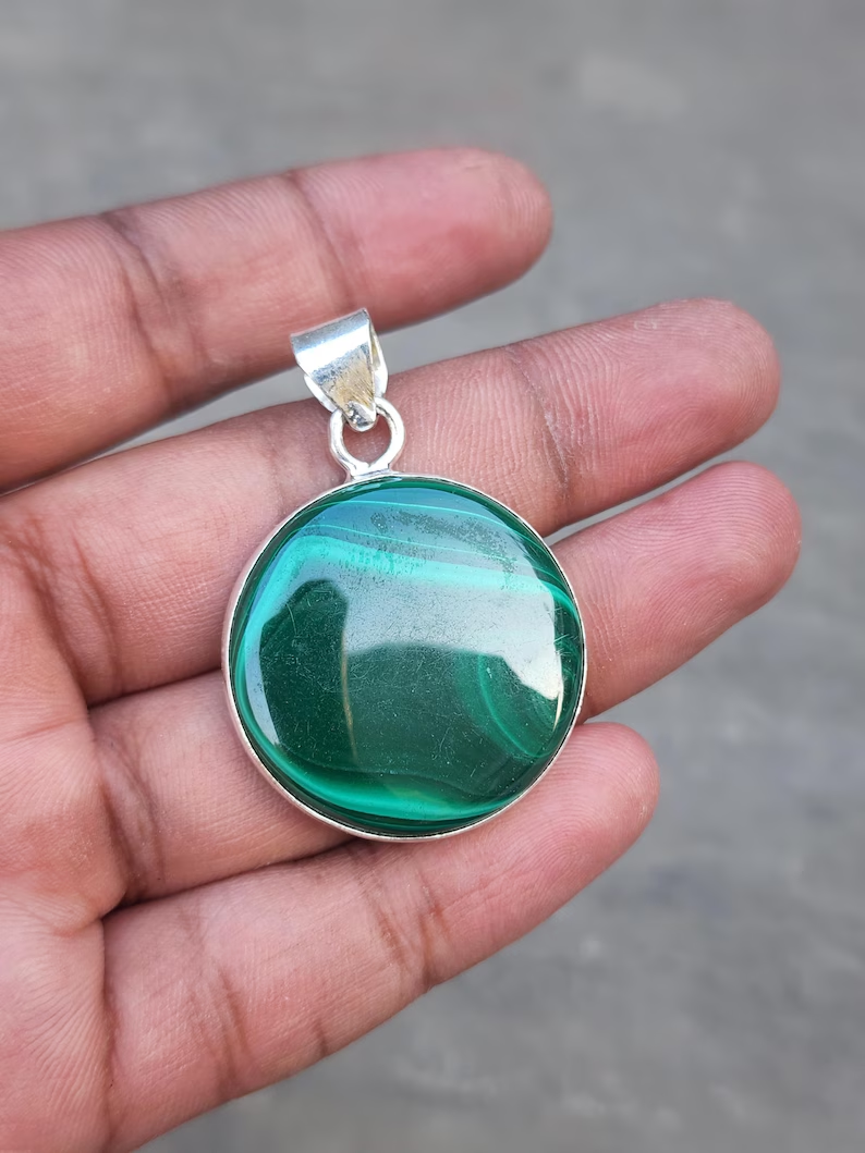 Malachit-Halskette, runder Malachit-Anhänger, grüne Malachit-Halskette, hochwertiger Malachit, 925er Sterlingsilber, bestes Geschenk für sie