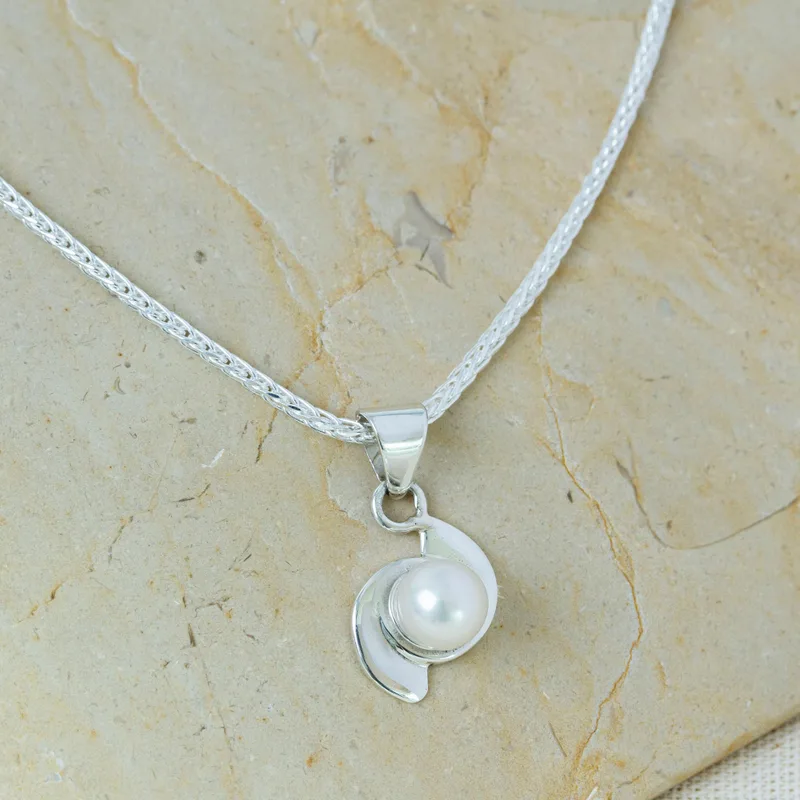 Feine Silber Zuchtperlenkette Handgefertigt 925 Sterling Silber Anhänger Süßwasserperle Schmuck Handgefertigter Schmuck Boho Halskette Geschenk für Sie Valentinstagsgeschenk