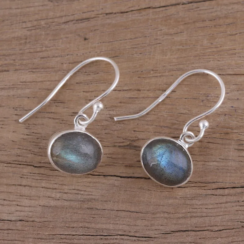 Ohrringe aus 925er Sterlingsilber mit ovalem Labradorit-Edelstein, Labradorit-Schmuck, Geschenkidee