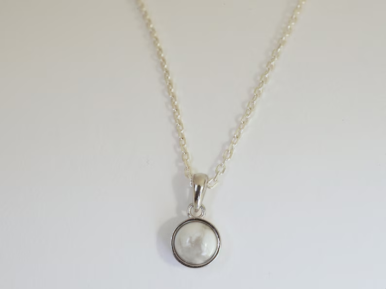 Natürliche Howlith-Halskette mit Anhänger und Kette für Damen, 925 Sterling Silber Howlith Schmuck, handgefertigter böhmischer Schmuck, Geschenk für sie