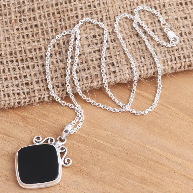 Swirls and Curls 925 Sterling Silber und Onyx Anhänger Halskette Anhänger Halskette Zarte Halskette Bohemian Schmuck Perfektes Geschenk für Sie