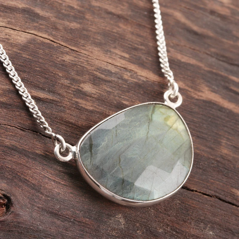 Echte Labradorit-Anhänger-Halskette 925 Sterling Silber Schmuck Zierlicher Labradorit-Schmuck Geschenk für Sie & Ehefrau