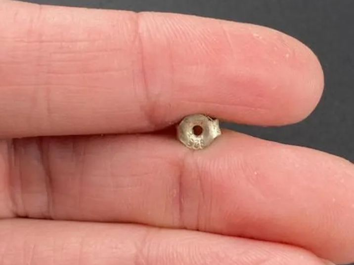 Winzige Malachit-Ohrstecker 925 Silber Ohrstecker Alltags-Ohrstecker Geburtsstein Brautjungfern-Geschenk Geburtstagsgeschenk für Sie