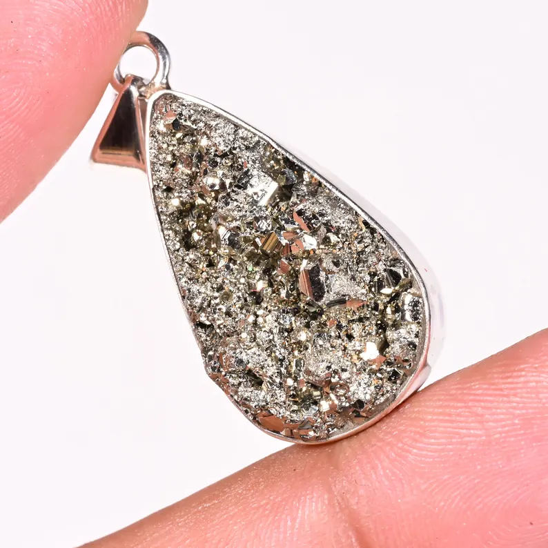 Pyrit-Anhänger Pyrit-Druzy-Edelstein-Anhänger Silberanhänger Damen Zierliche Halskette Handgefertigter Silber-Pyrit-Schmuck Geburtstagsgeschenk für sie