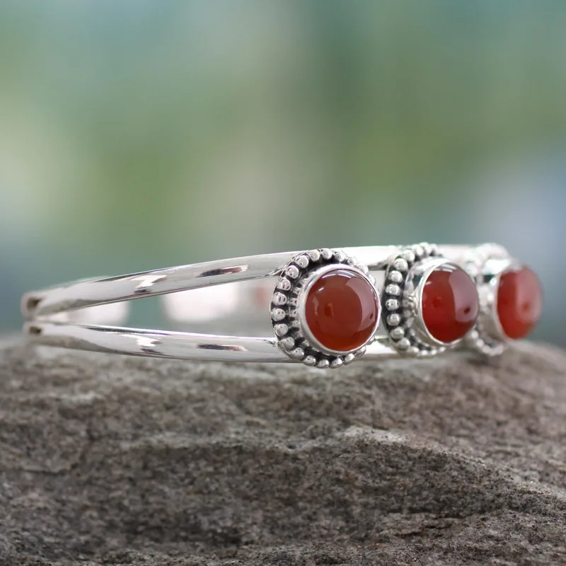 Entzückendes Armband aus 925er Sterlingsilber mit Karneol, Boho, filigraner Schmuck, Geschenk für sie, Valentinstagsgeschenk