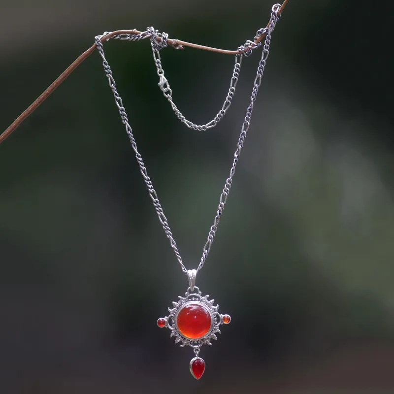 Anhänger Halskette Radiant Sun handgefertigt aus Sterlingsilber und Karneol Art déco Halskette Geschenk für Sie & Mama