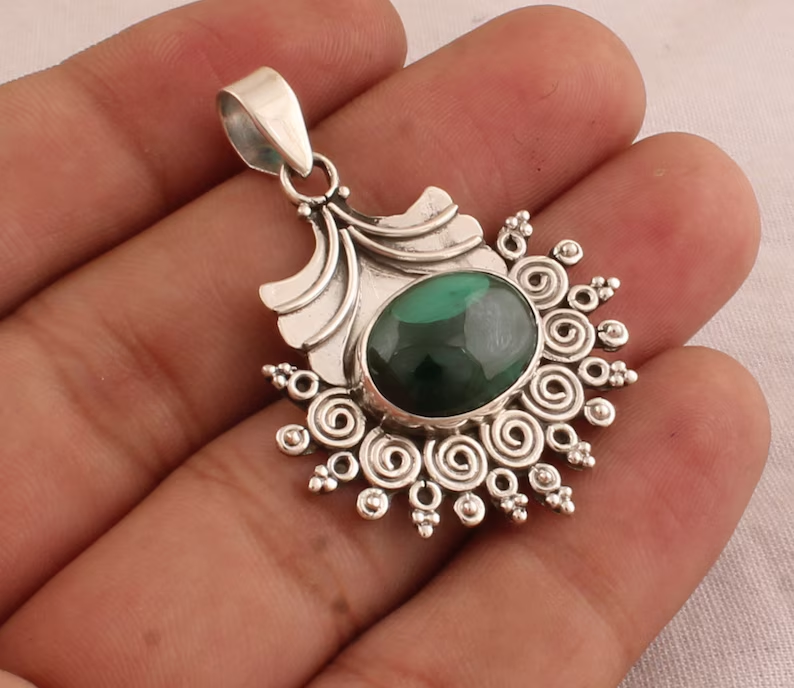 Massiver 925 Sterling Silber Malachit Halskettenanhänger für Damen Handgefertigter Spiral Silber Boho Ovaler Edelstein-Anhänger Geschenke zum Muttertag