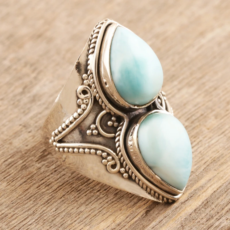 Handgefertigter Larimar und Sterling Silber Cocktailring Zarter Ring Edelsteinring Damenring Geschenk für Sie
