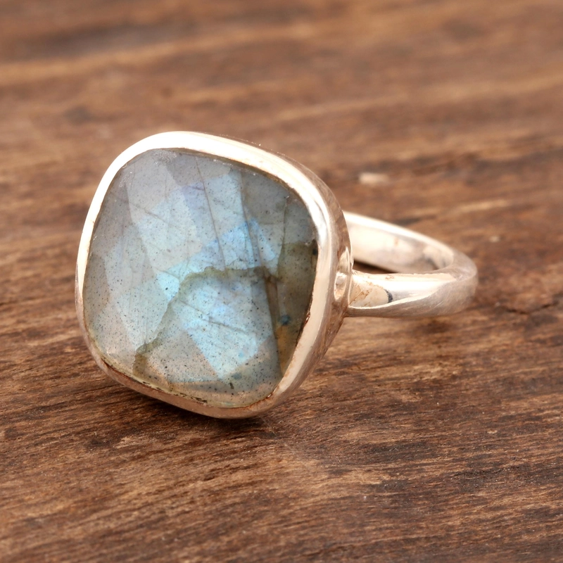 Razzle Dazzle Blue Fire Labradorite Ring Handmade Design 925 Sterling Silver Gift For Her