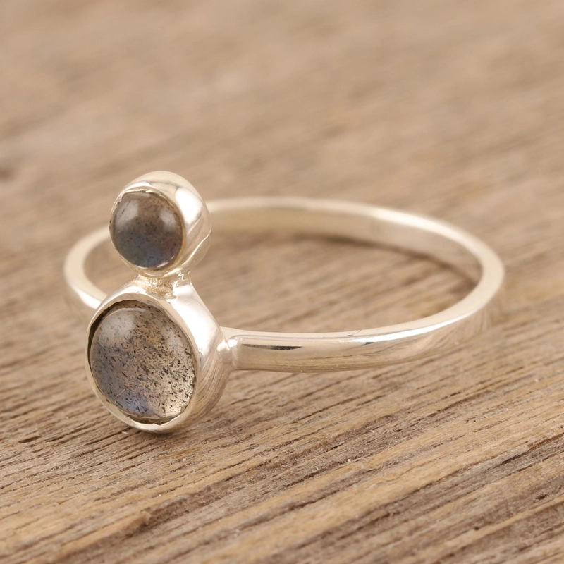 Handgefertigter Labradorit- und Sterling-Silber-Cocktailring aus 925er Sterling-Silber Geschenk für Sie