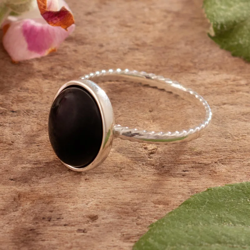 Cocktailring aus Sterlingsilber mit schwarzem Onyx-Cabochon 925 Sterlingsilber Stapelring Handgemachter Ring Damen Silberring Geschenk für sie