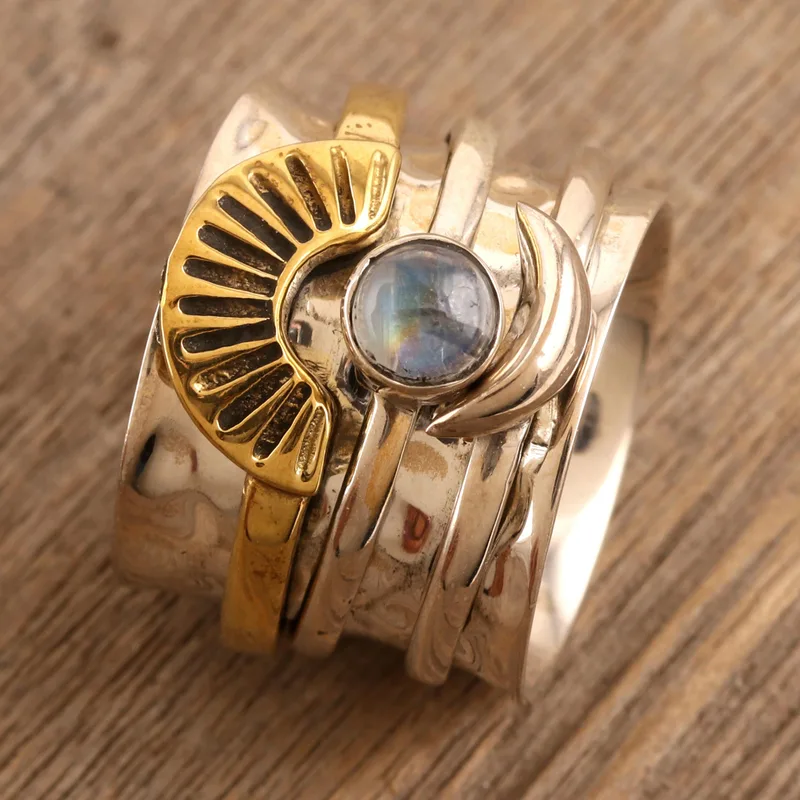 Rising Glory Regenbogenmondstein 925 Sterling Silber Meditationsring Handgemachter Ring Silberschmuck Böhmischer Zierlicher Ring Geschenk für sie Geburtstagsgeschenk