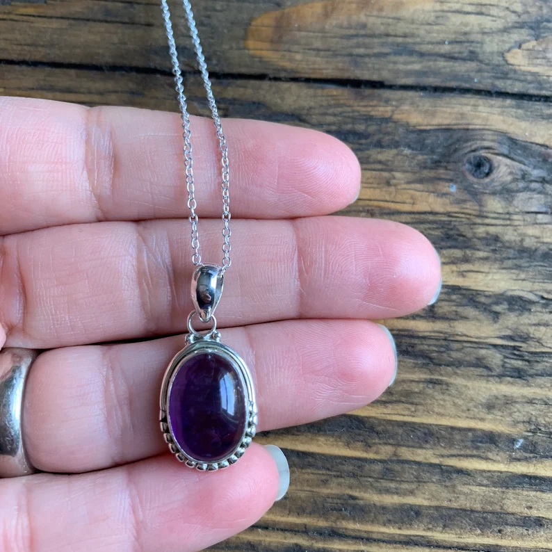 Amethyst-Halskette Boho-Halskette Ovale Amethyst-Halskette Sterling Silber Lila Halskette Zarte Halskette
