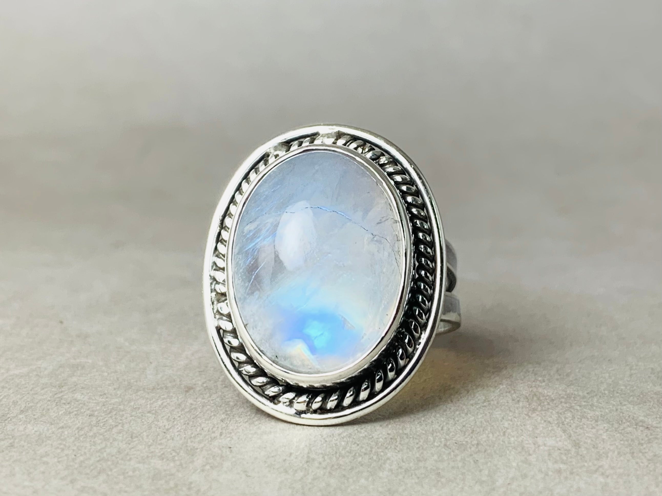 Regenbogenmondstein Ring 925 Silber Ring Edelstein Ring Juni Geburtsstein Ring für Frauen