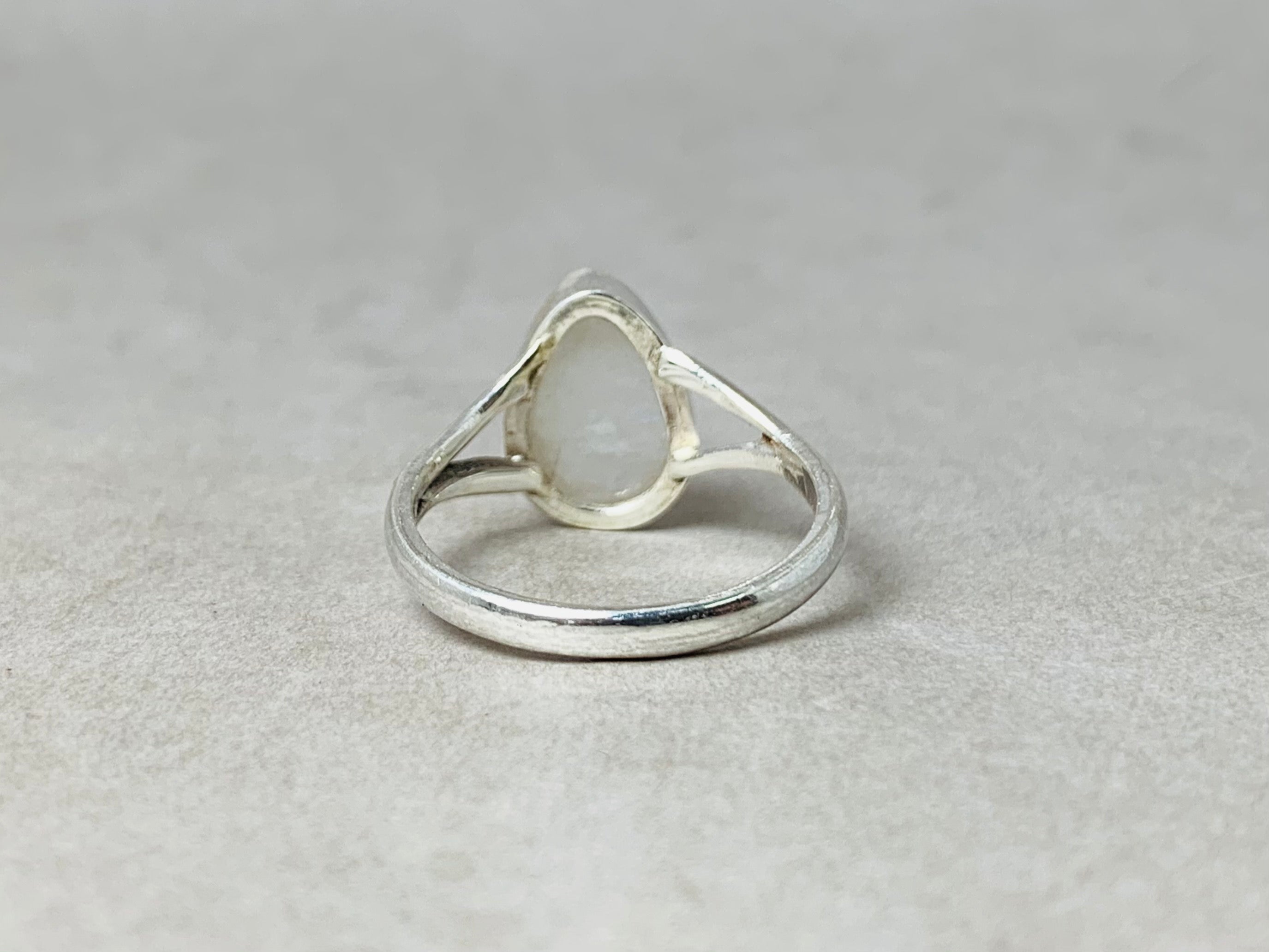 Birnenförmiger Mondsteinring 925 Silberring Edelsteinring Geburtsstein Juni Ring für Frauen Geburtstagsgeschenk für Sie