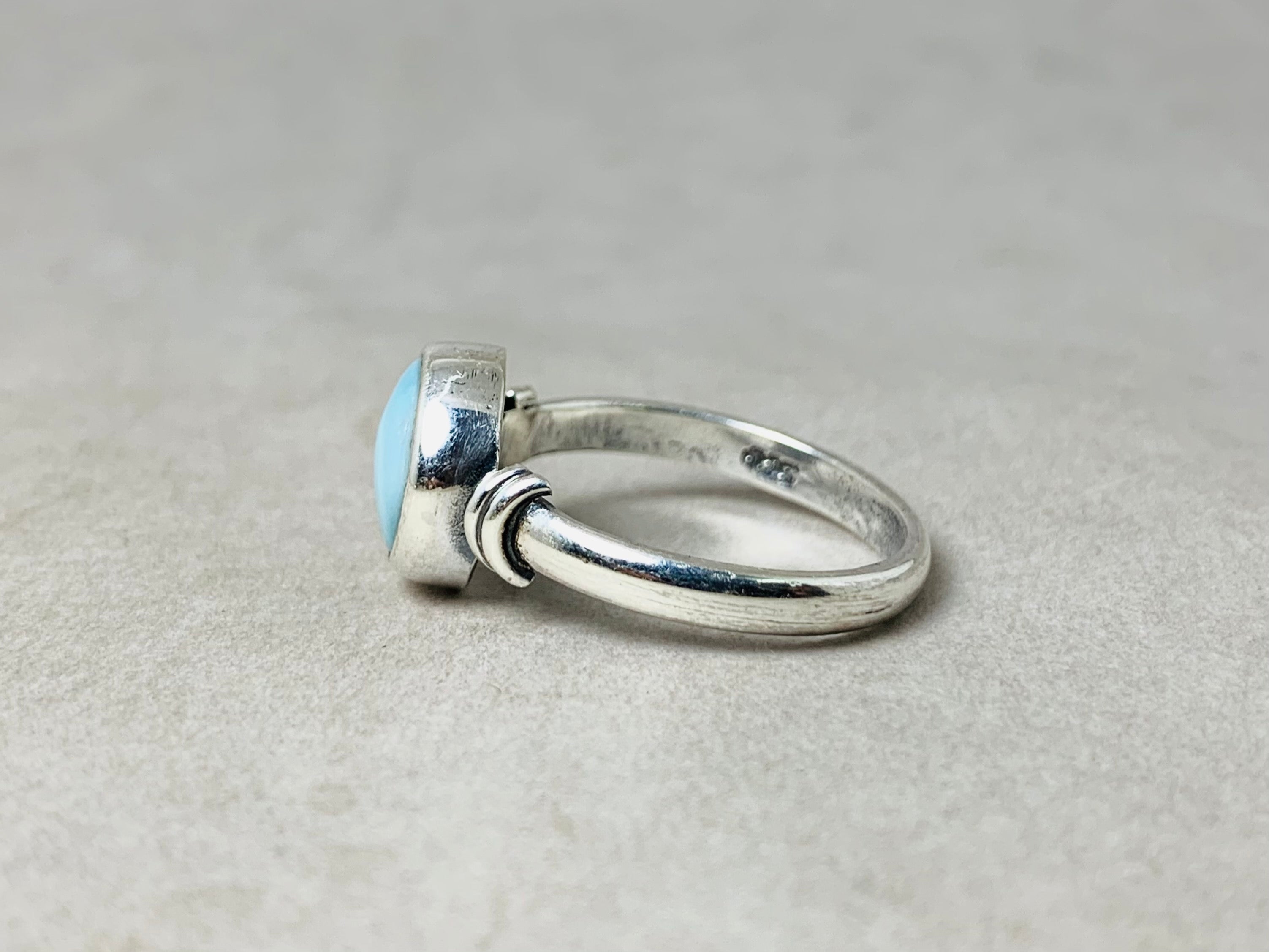 Echter Natur-Larimar-Ring 925er Silberring Zierlicher Larimar-Ring Runder Larimar-Edelstein Damenschmuck Geschenk für Sie