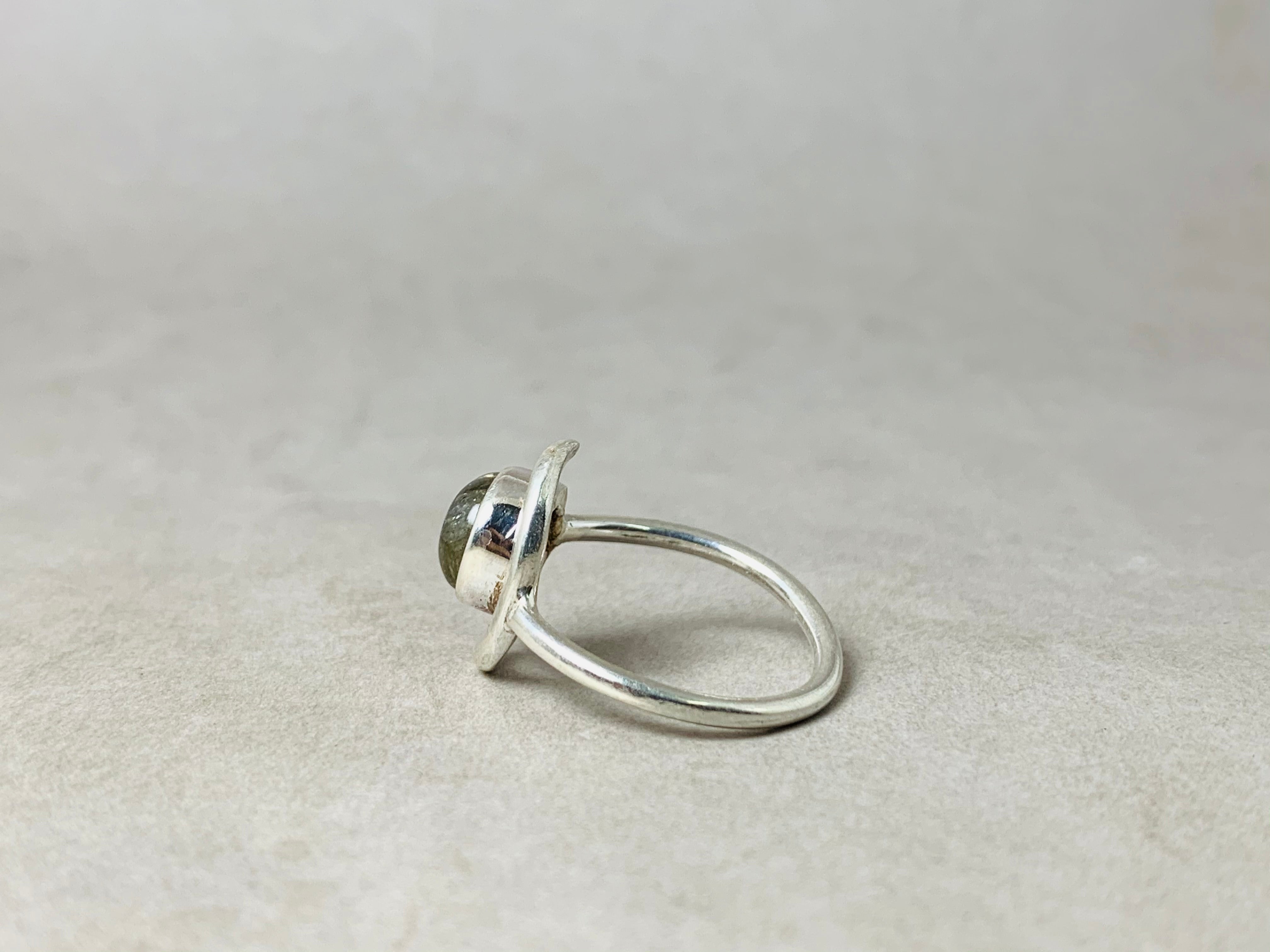 Labradorit Edelsteinring 925 Silberring Handgemachter Stapelring Bohemian Ring Zierlicher Ring Geschenk für Sie