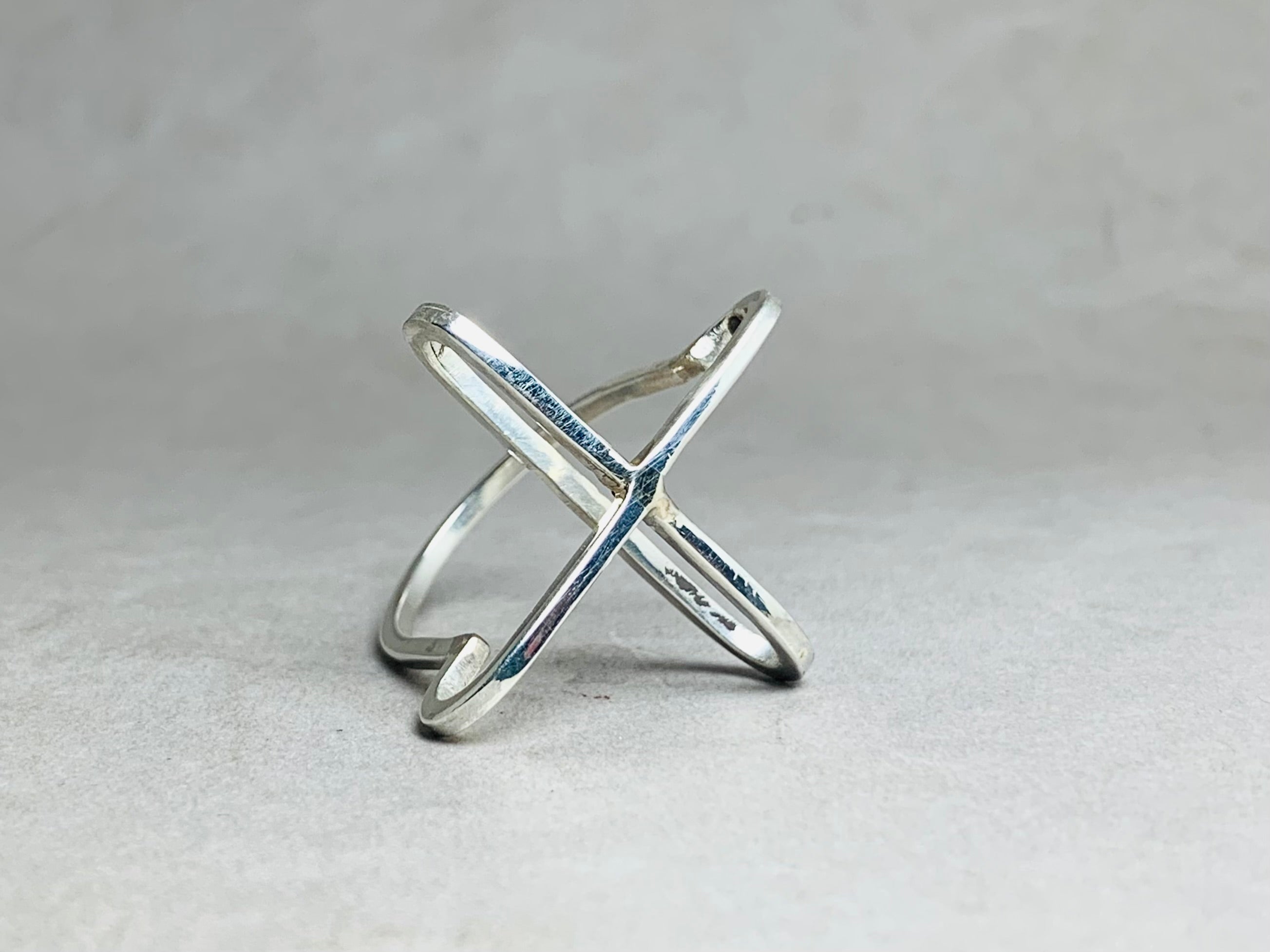 Stabring 925er Massiver Silberring Kreuz X Ring Moderner Ring Handgefertigter Statement Ring Trendiger Ring Einzigartiger Ring