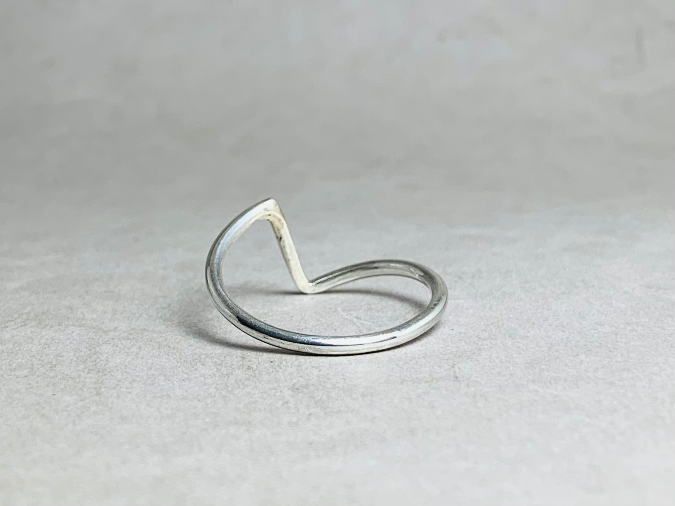 Feiner Barrenring 925 Sterling Silber Ring Handgemachter Minimalistischer Ring Stapelring Kleiner Ring Geschenk Für Sie
