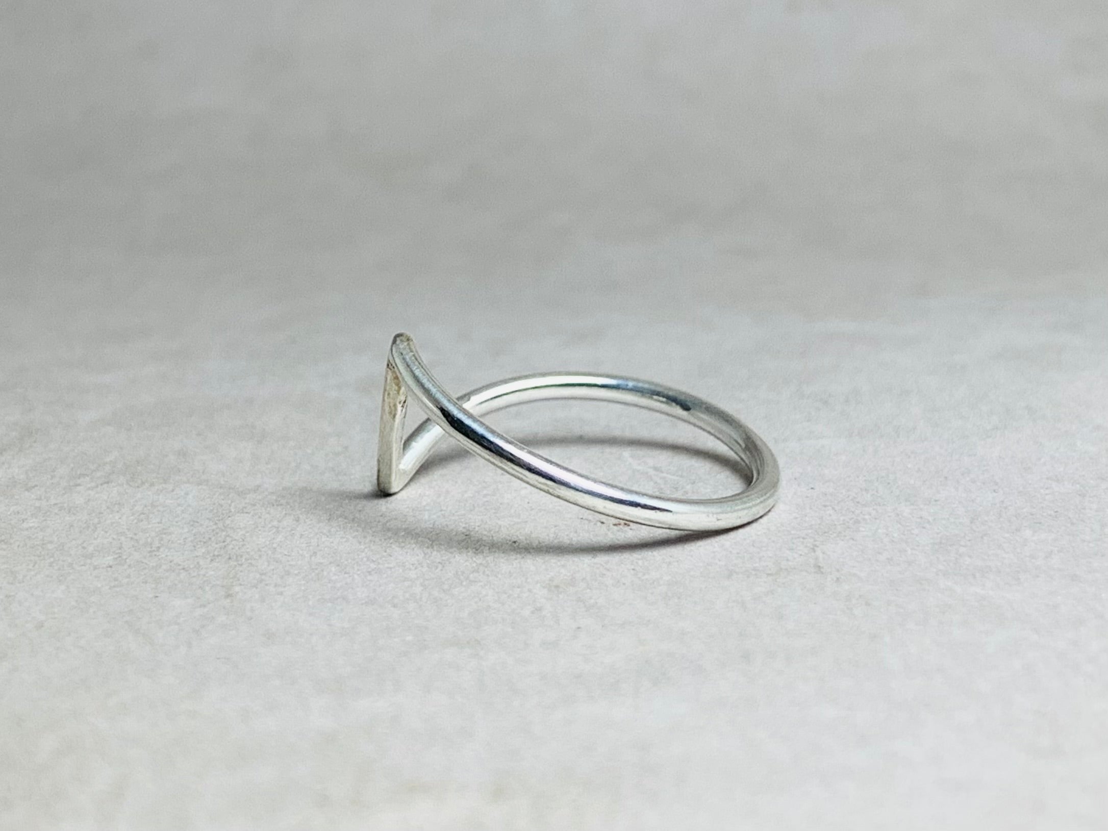Feiner Barrenring 925 Sterling Silber Ring Handgemachter Minimalistischer Ring Stapelring Kleiner Ring Geschenk Für Sie