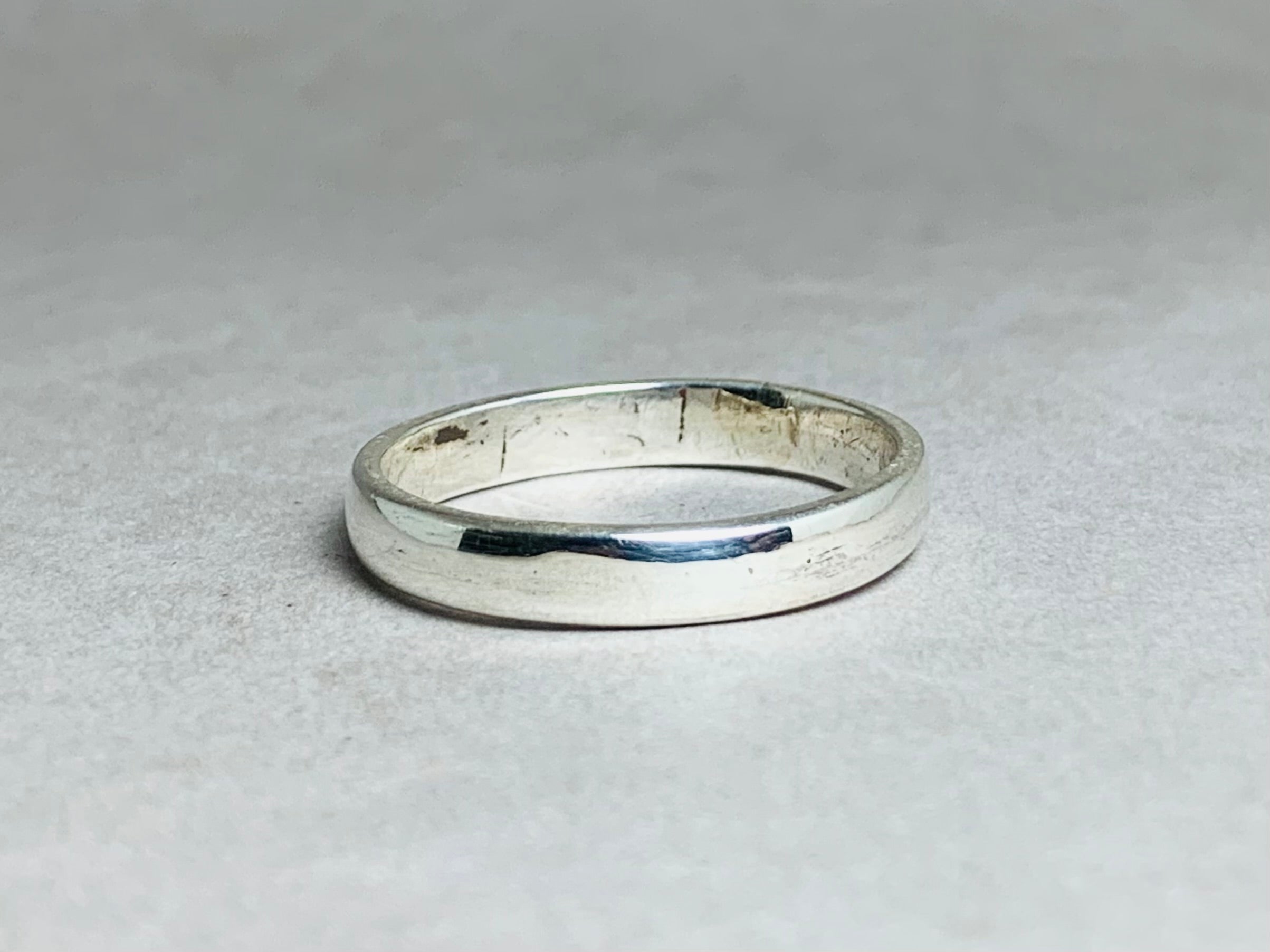 Silberbandring 925er Silberring Schlichter minimalistischer Bandring Stapelbarer handgefertigter Ring