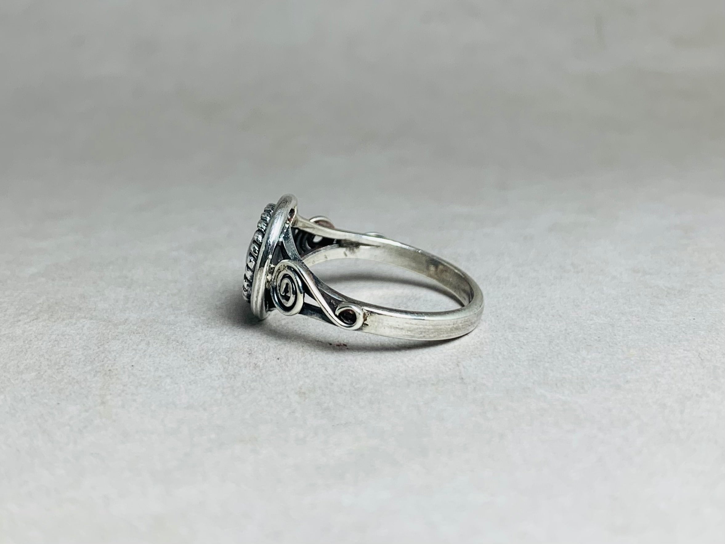 Kugelring 925er Silberring Statement Ring Handgefertigter Ring Silber Spiralring Kuppelring Boho Ring