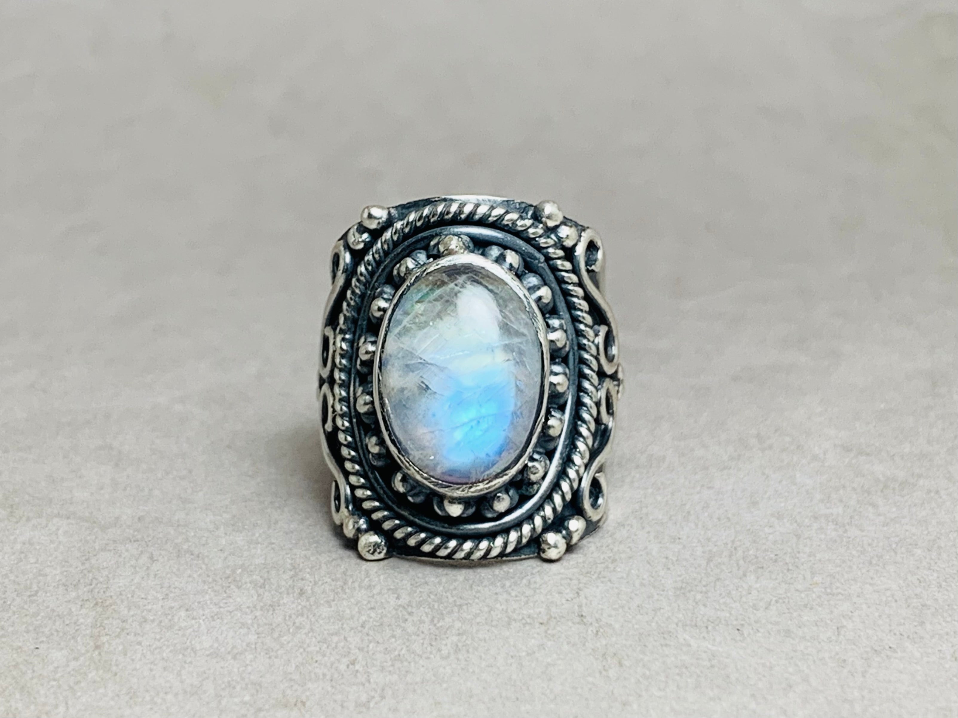 Mondstein Boho Ring 925 Sterlingsilber Ring Statement Ring Regenbogen Mondstein Juni Geburtsstein Geschenk für Sie