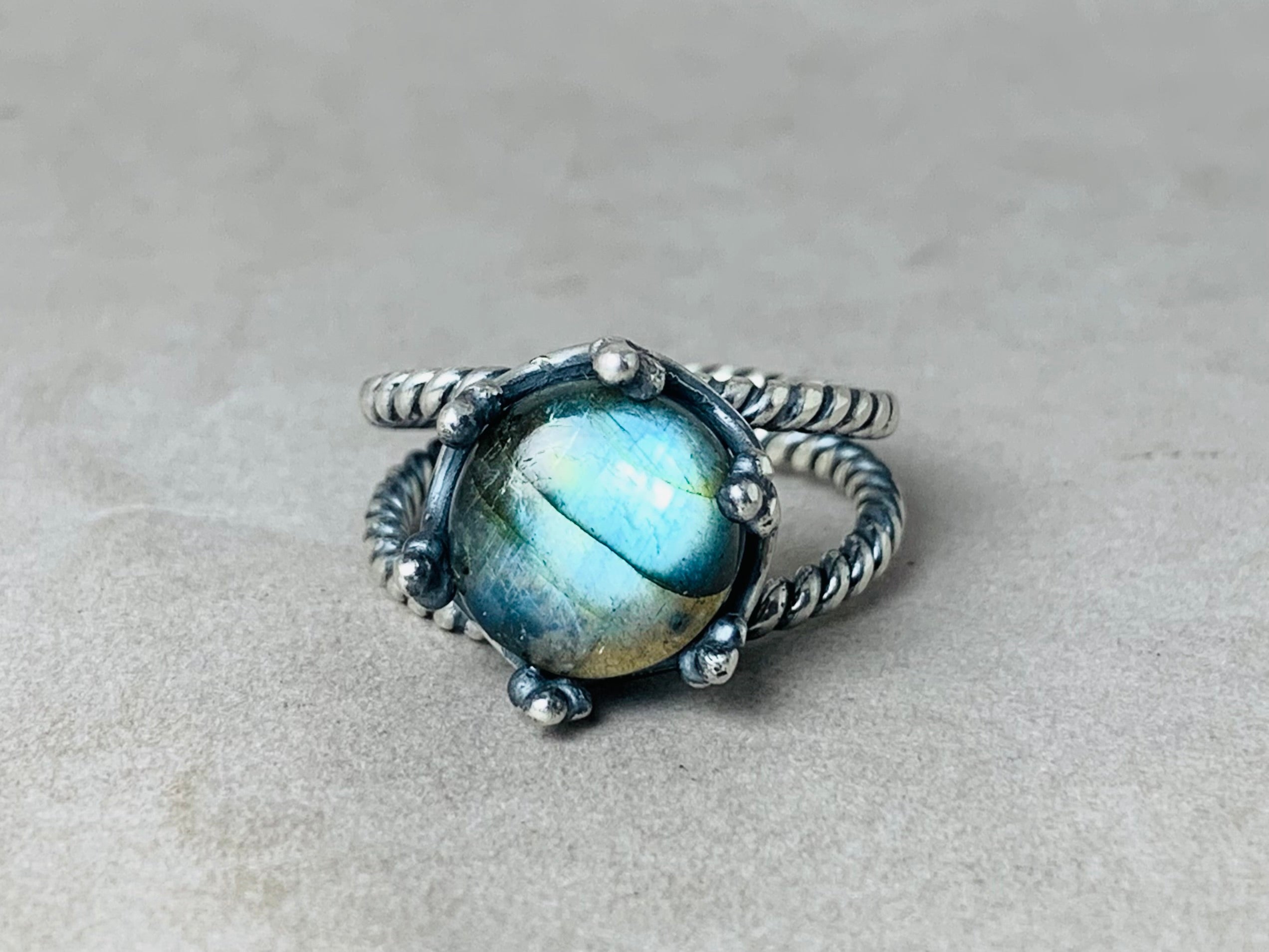 Groene Labradoriet Ring 925 Zilveren Ring Handgemaakte Statement Ring Boho Ring Sterling Zilveren Ring