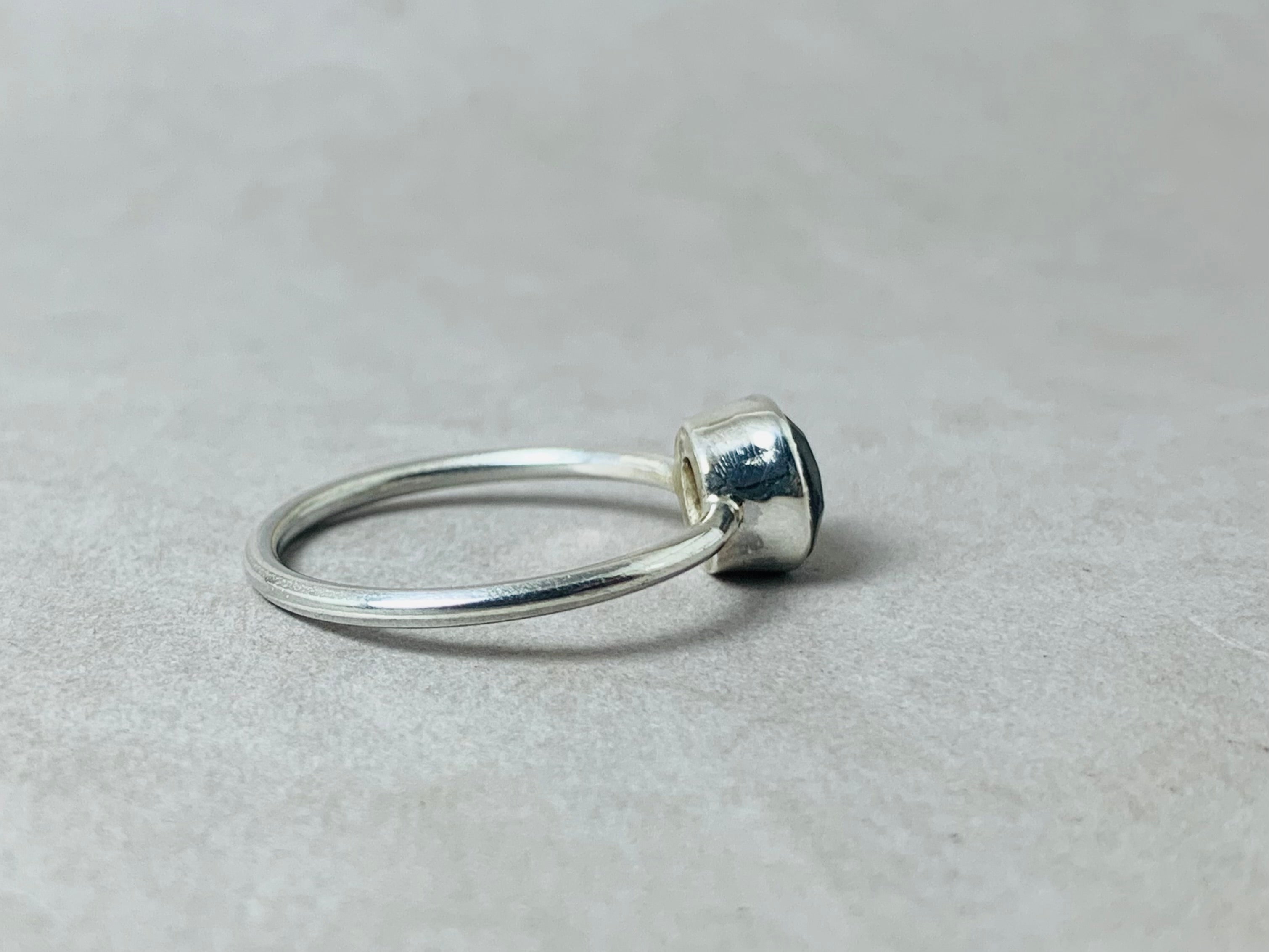 Labradorit Facettierter Ring 925 Silberring Runder Edelsteinring Blauer Steinring Handgemachter Ring Boho Ring
