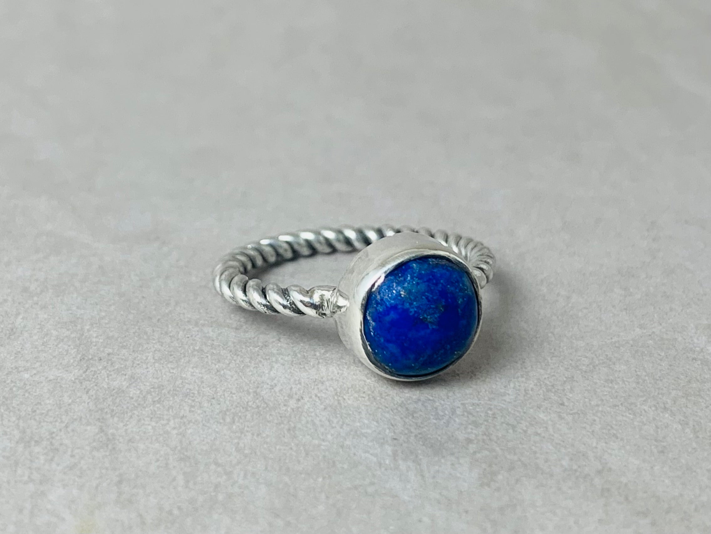 Lapislazuli Ring 925 Silber Ring Handgemachter Ring Stapelring Blauer Edelstein Ring Minimalistischer Ring