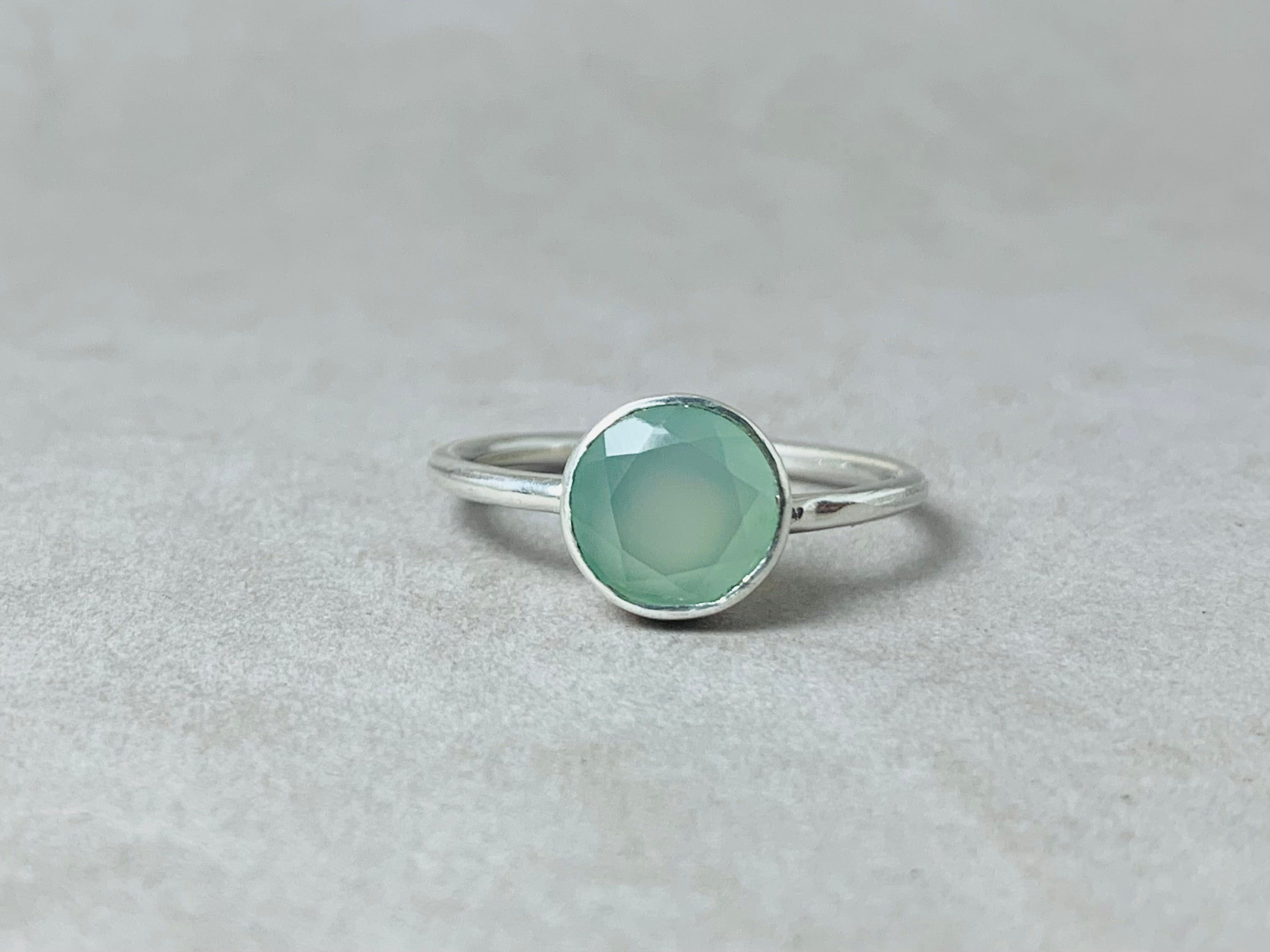 Aqua Chalcedoon Ring 925 Zilveren Ring Edelsteen Ring Gefacetteerde Edelsteen Handgemaakte Stapelring Fijne Ring