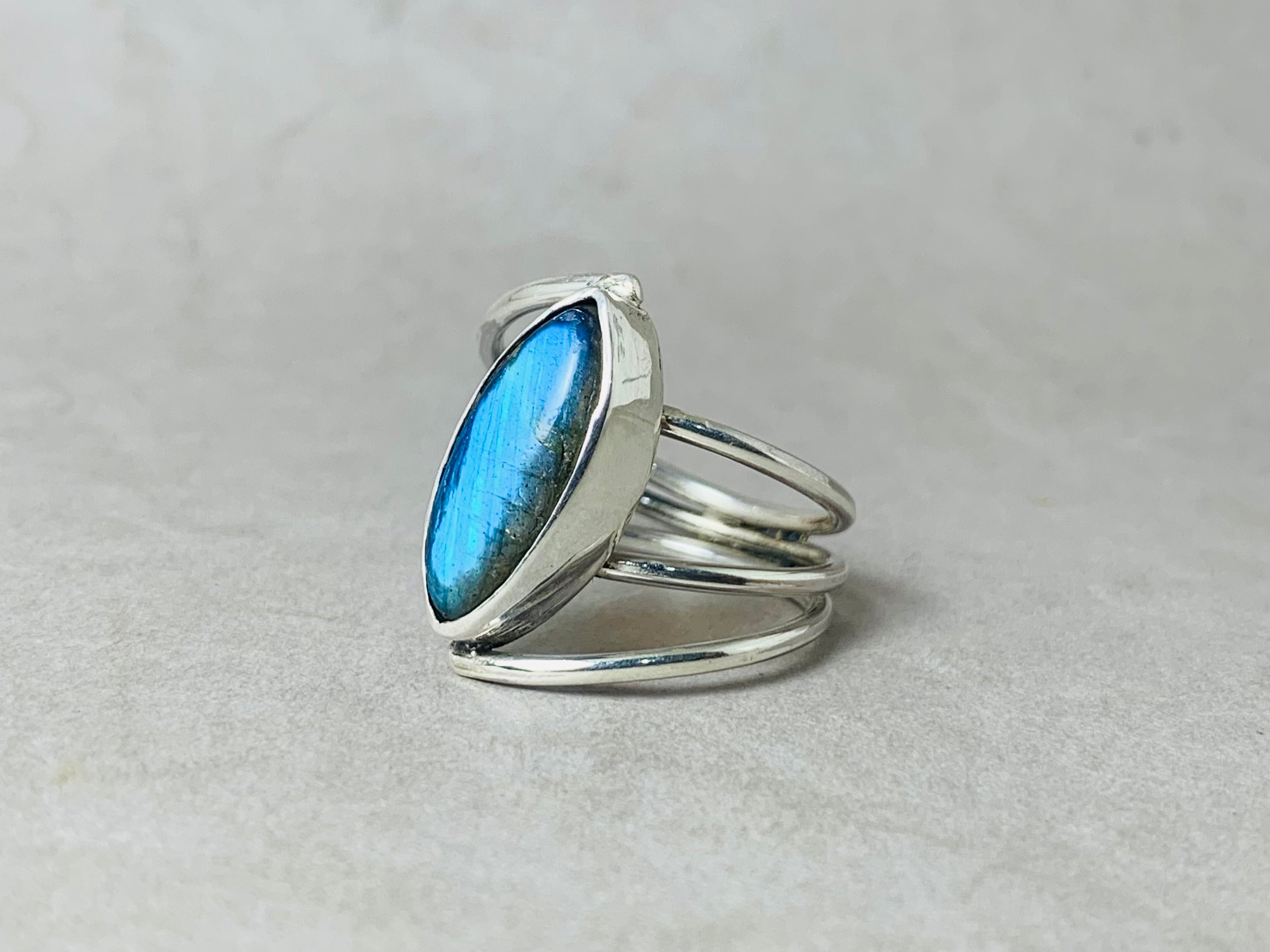 Natürlicher Labradorit Ring 925 Silber Ring Handgefertigter Marquise Labradorit Blauer Blitzender Edelstein Statement Ring